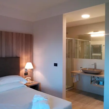 Hotel Garden Experience 4*