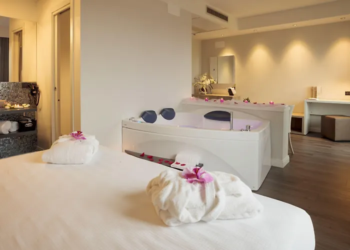 Hotel Garden Experience 4*